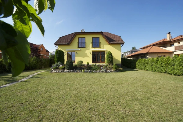 Souběžná I, Jinonice - Prague 5 | Rent, House, Five-bedroom (6+1)