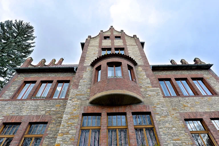nám. T.G.Masaryka, Poděbrady - Nymburk | Sale, House, Thirteen-bedroom (14+kk), 695 m²