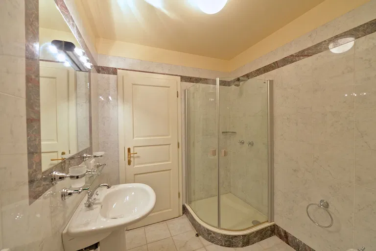 Polská, Vinohrady - Prague 2 | Rent, Apartment, Two-bedroom (3+1), 109 m²