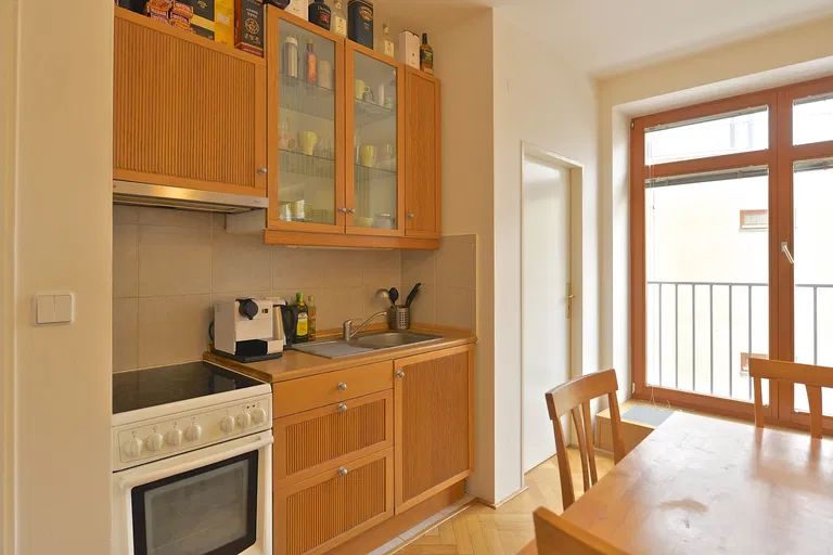 Francouzská, Vinohrady - Praha 10 | Prenájom, Byt, 2-izbový, 50 m²