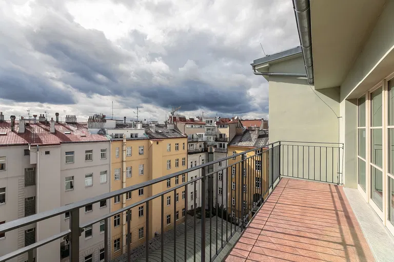 Mánesova, Vinohrady - Prague 2 | Sale, Apartment, Three-bedroom (4+1), 142 m²