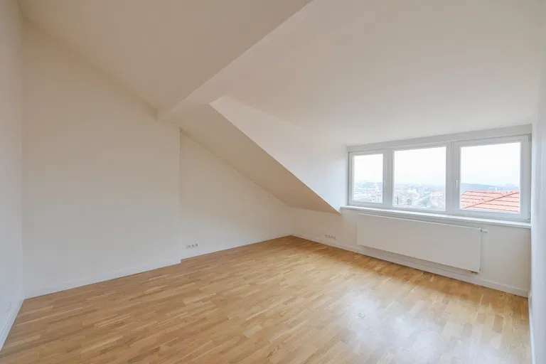 Řehořova, Žižkov - Praha 3 | Prenájom, Byt, 3-izbový, 88 m²