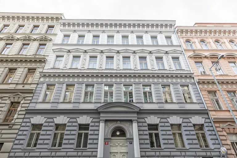Mánesova, Vinohrady - Prague 2 | Sale, Apartment, Three-bedroom (4+1), 142 m²