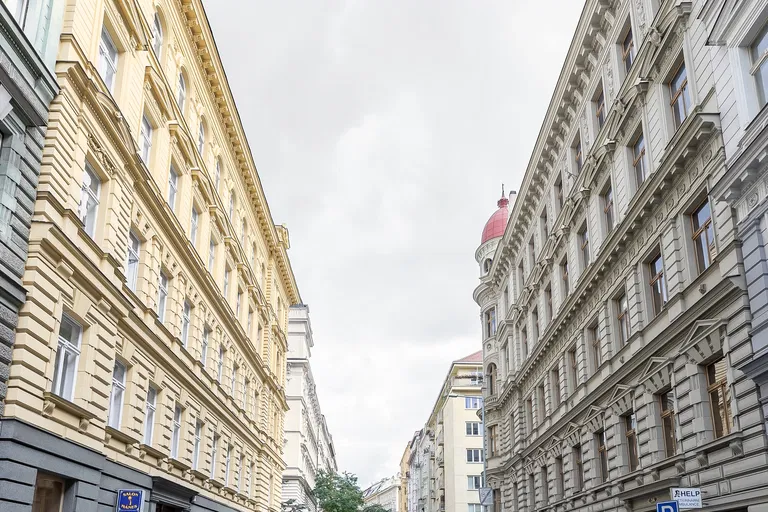 Mánesova, Vinohrady - Prague 2 | Sale, Apartment, Three-bedroom (4+1), 142 m²