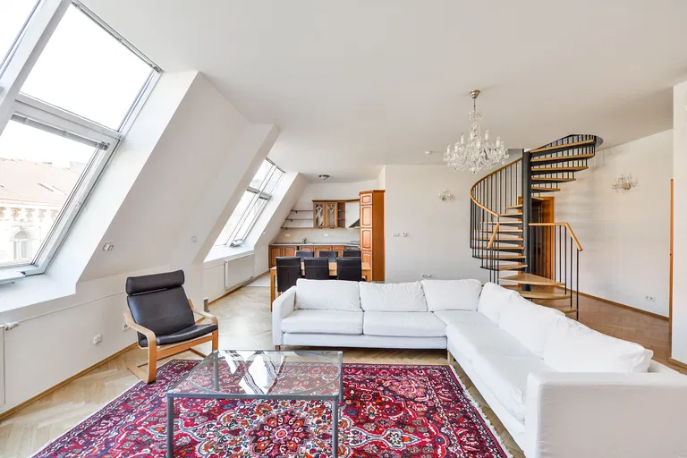 Mánesova, Vinohrady - Praha 2 | Prenájom, Byt, 3-izbový, 134 m²