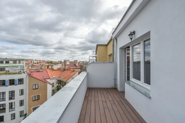 Rybalkova, Vršovice - Prague 10 | Rent, Apartment, One-bedroom (2+kk), 82 m²