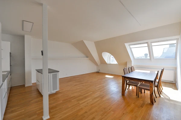 náměstí Jiřího z Poděbrad, Vinohrady - Prague 3 | Rent, Apartment, Three-bedroom (4+kk), 140 m²