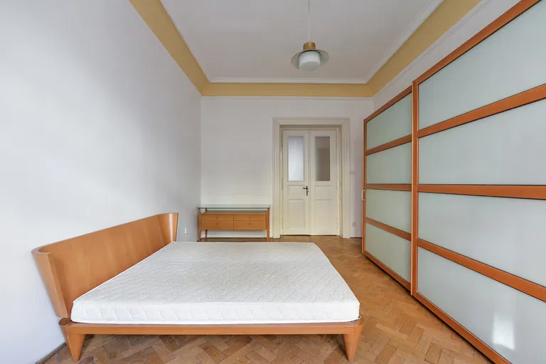 Korunní, Vinohrady - Prague 2 | Rent, Apartment, One-bedroom (2+kk), 59 m²