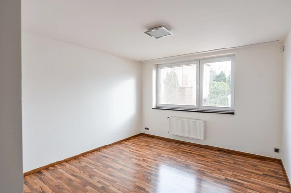 Hlušičkova, Motol - Prague 5 | Rent, House, Five-bedroom (6+kk)