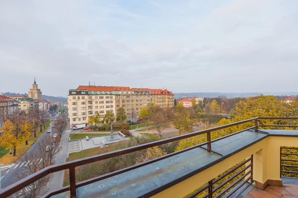 Jugoslávských partyzánů, Bubeneč - Prague 6 | Rent, Apartment, Two-bedroom (3+kk), 109 m²