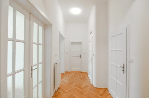 Jugoslávských partyzánů, Bubeneč - Prague 6 | Rent, Apartment, Two-bedroom (3+kk), 109 m²