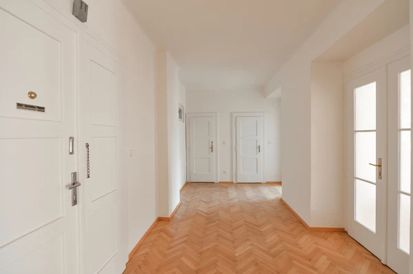 Schnirchova, Holešovice - Prague 7 | Rent, Apartment, Two-bedroom (3+kk), 100 m²