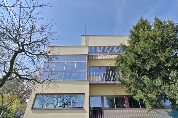 Na Kodymce, Dejvice - Prague 6 | Rent, Apartment, Three-bedroom (4+1), 142 m²