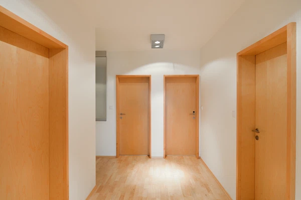 Na Hřebenech II, Podolí - Prague 4 | Rent, Apartment, Three-bedroom (4+kk), 131 m²