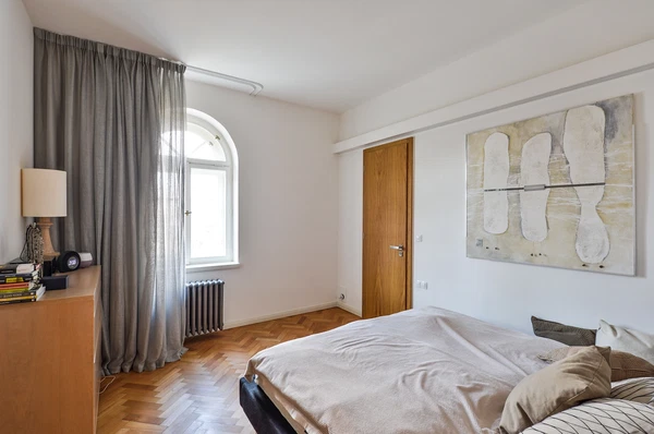 Štursova, Bubeneč - Praha 6 | Prodej, Bytový dům, 997 m²