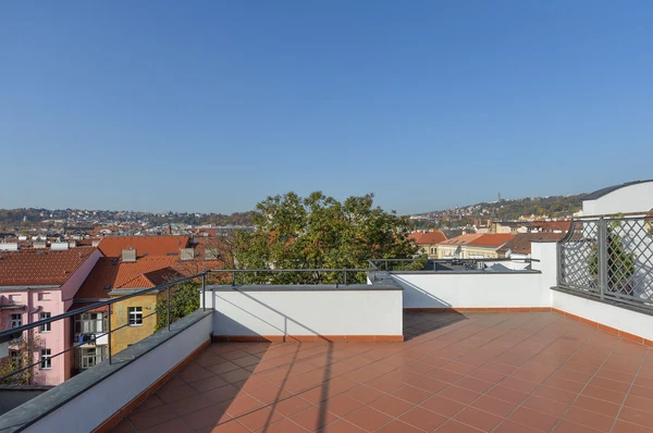 Hořejší nábřeží, Smíchov - Prague 5 | Rent, Apartment, Three-bedroom (4+1), 144 m²