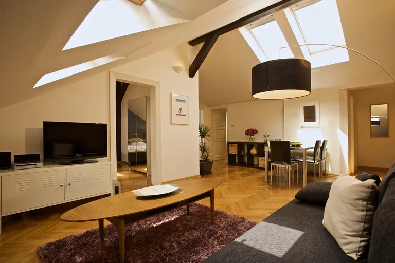 Benediktská, Staré Město - Praha 1 | Pronájem, Byt, 4+1, 103 m²