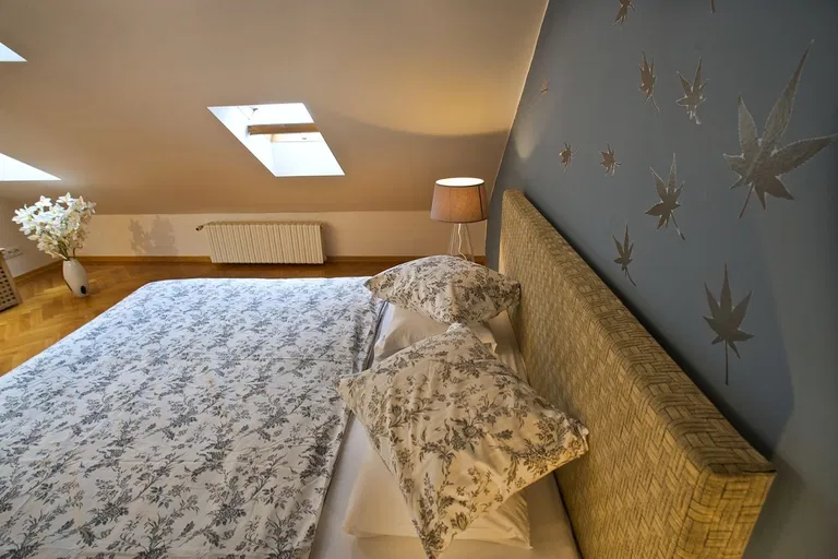 Benediktská, Staré Město - Praha 1 | Pronájem, Byt, 4+1, 103 m²