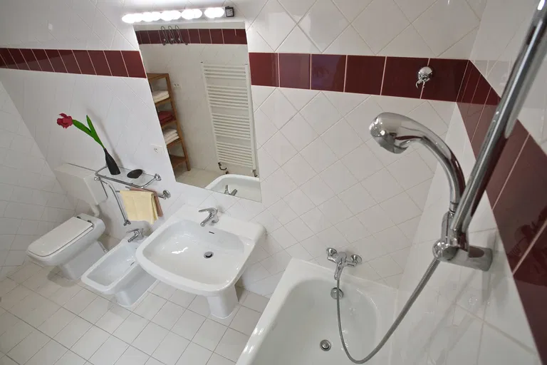 Benediktská, Staré Město - Praha 1 | Pronájem, Byt, 4+1, 103 m²