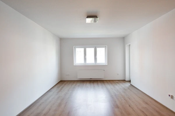 K Vystrkovu, Modřany - Prague 4 | Rent, Apartment, One-bedroom (2+kk), 54 m²