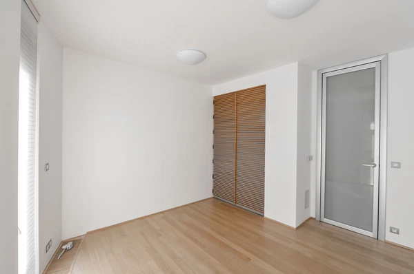 Nad Cementárnou, Podolí - Prague 4 | Rent, Apartment, Two-bedroom (3+kk), 116 m²