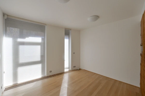 Nad Cementárnou, Podolí - Prague 4 | Rent, Apartment, Two-bedroom (3+kk), 116 m²