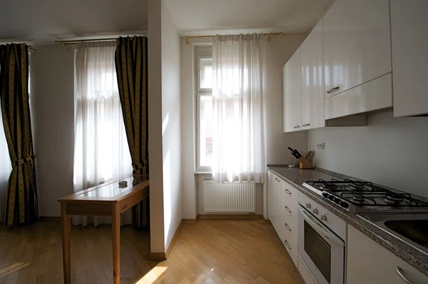 Kamenická, Holešovice - Prague 7 | Rent, Apartment, One-bedroom (2+kk), 69 m²