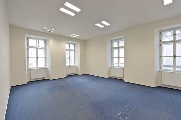 Česká, Brno - střed - Brno | Rent, Office building, 593 m²