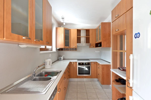 Lékařská, Motol - Prague 5 | Rent, Apartment, Two-bedroom (3+1), 94 m²