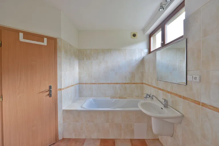 Lékařská, Motol - Prague 5 | Rent, Apartment, Two-bedroom (3+1), 108 m²