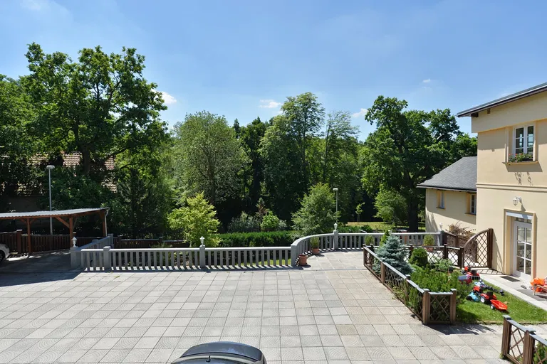 V lučinách, Hodkovičky - Praha 4 | Pronájem, Rodinný dům, 5+kk, 180 m²