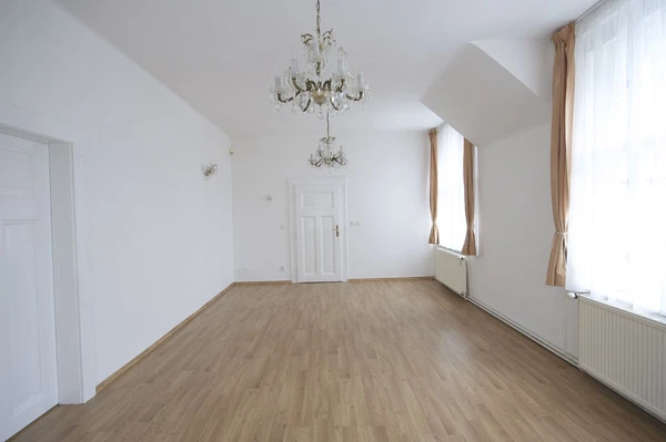 Heineho, Bubeneč - Prague 6 | Rent, Apartment, Three-bedroom (4+1), 140 m²