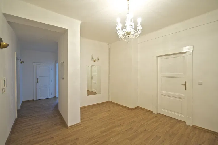 Heineho, Bubeneč - Praha 6 | Pronájem, Byt, 4+1, 148 m²