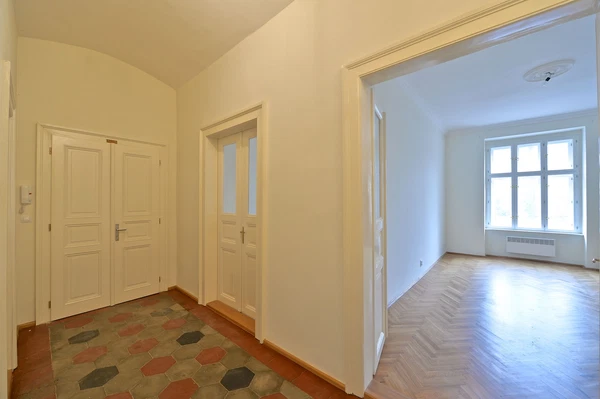 U Rajské zahrady, Žižkov - Praha 3 | Pronájem, Byt, 3+1, 85 m²