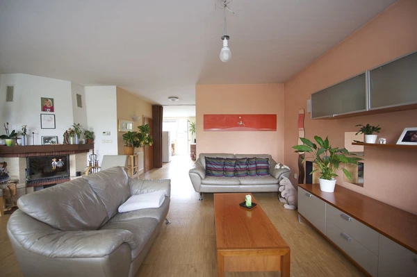 K Zahrádkám, Stodůlky - Prague 5 | Rent, House, Three-bedroom (4+kk)