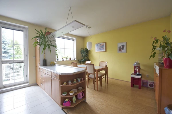 K Zahrádkám, Stodůlky - Prague 5 | Rent, House, Three-bedroom (4+kk)