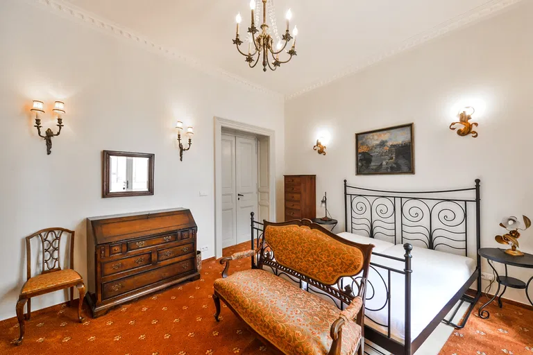 Čelakovského sady, Vinohrady - Praha 2 | Prenájom, Byt, 2-izbový, 95 m²