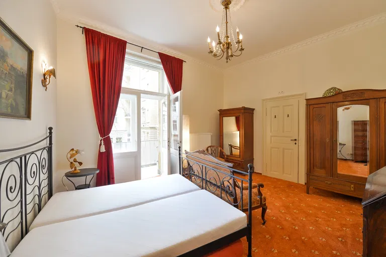 Čelakovského sady, Vinohrady - Praha 2 | Prenájom, Byt, 2-izbový, 95 m²