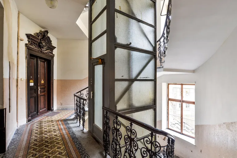 Čelakovského sady, Vinohrady - Praha 2 | Prenájom, Byt, 2-izbový, 95 m²