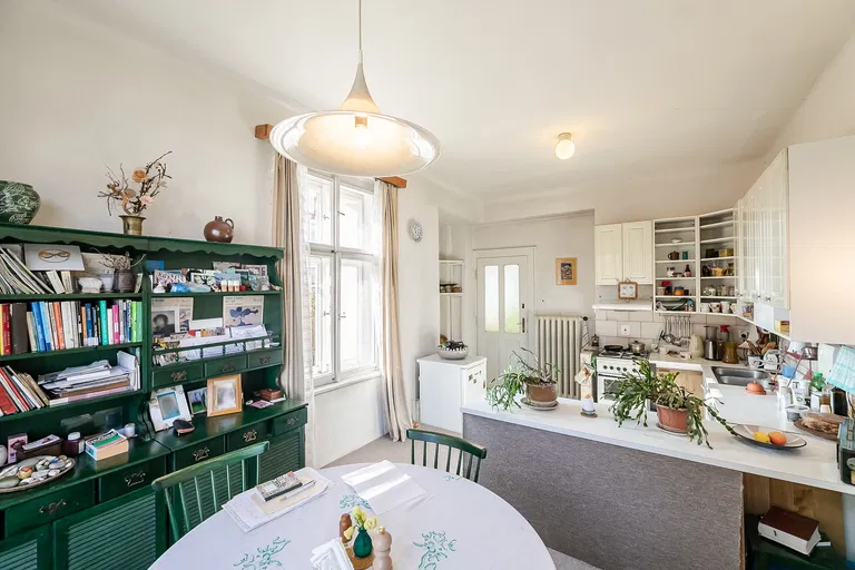 Hermelínská, Dejvice - Prague 6 | Sale, House, Four-bedroom (5+1), 190 m²