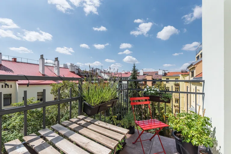 Lyčkovo náměstí, Karlín - Prague 8 | Sale, Apartment, Studio (1+kk), 46 m²