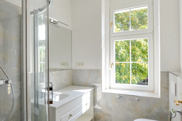 Hradešínská, Vinohrady - Praha 10 | Prenájom, Byt, 4-izbový, 130 m²
