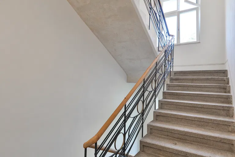 Hradešínská, Vinohrady - Praha 10 | Prenájom, Byt, 4-izbový, 130 m²