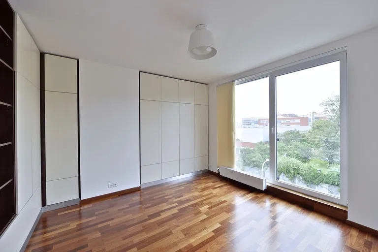 Italská, Vinohrady - Praha 2 | Prenájom, Byt, 4-izbový, 146 m²