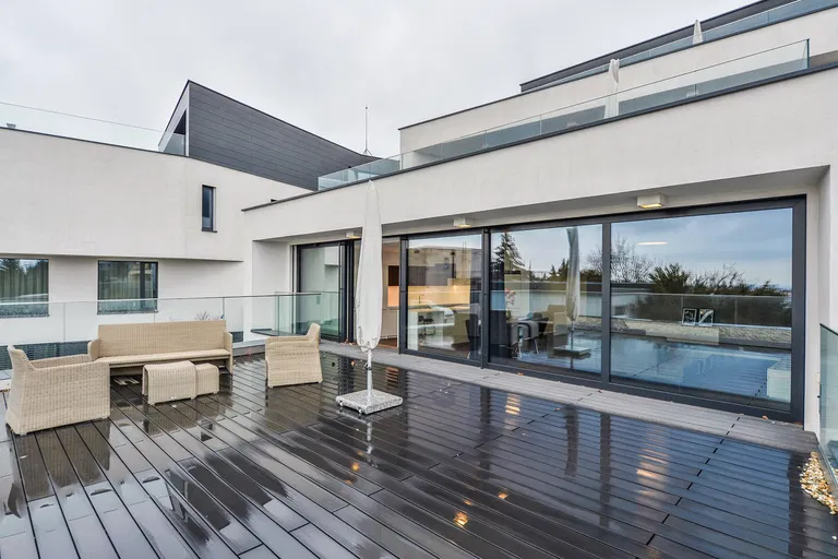 Na Štyridsiatku, Staré Mesto - Bratislava I | Prenájom, Byt, 3-izbový, 175 m²
