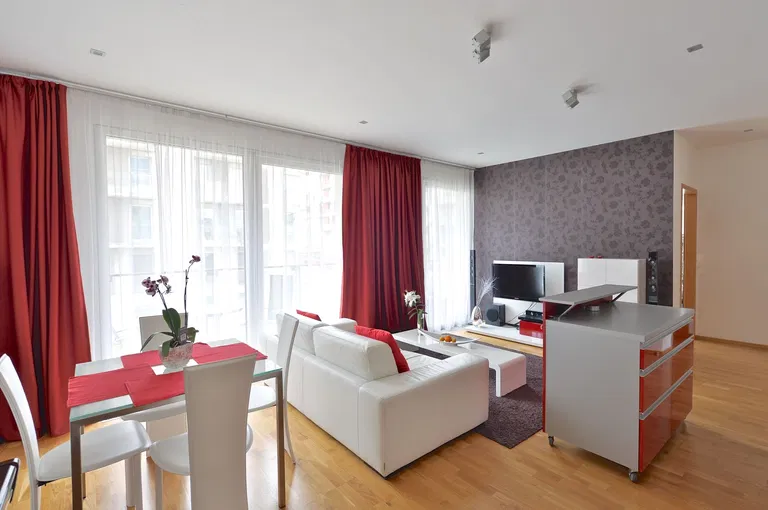 Korunní, Vinohrady - Praha 10 | Pronájem, Byt, 3+kk, 95 m²