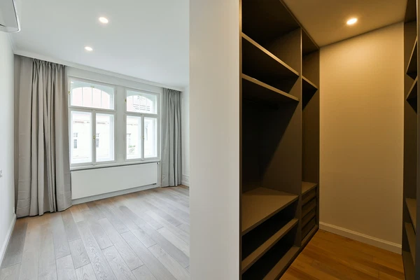 náměstí Jiřího z Poděbrad, Vinohrady - Prague 3 | Rent, Apartment, Two-bedroom (3+kk), 93 m²