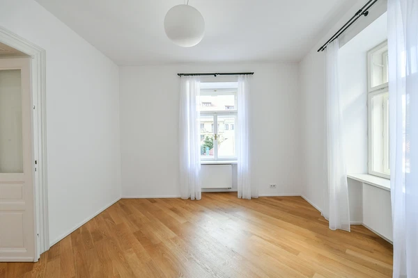 Všehrdova, Malá Strana - Prague 1 | Rent, Apartment, Four-bedroom (5+kk), 167 m²