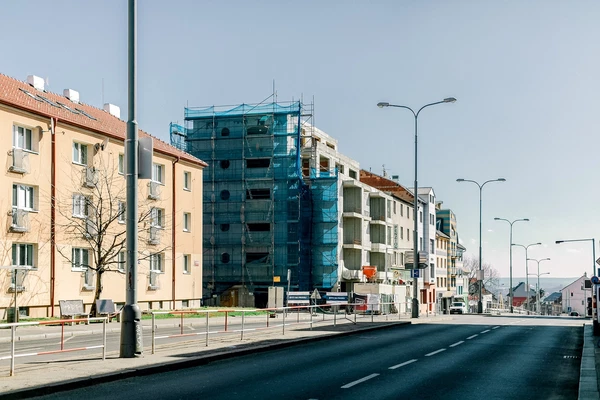 Vršní, Kobylisy - Praha 8 | Prodej, Byt, 1+kk, 53 m²