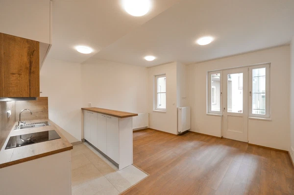 Řipská, Vinohrady - Praha 3 | Pronájem, Byt, 1+kk, 27 m²